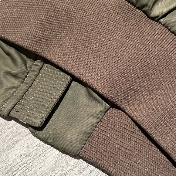 The Group Babaton army green zip up bomber jacket - Picture 14 of 16